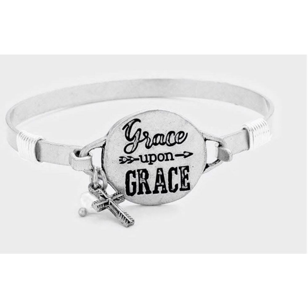 New Womens Boutique Grace Upon Grace Burnished Silver Hook Bracelet